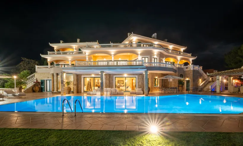 Estate Privé, Villa Rafaella